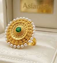 Gleaming Charm Gold Ring