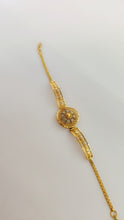 Golden Infinity Aura Bracelet – Elegant Premium Jewelry for Women