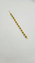 Golden Crystal Glow Bracelet – Elegant Luxury Jewelry for Women