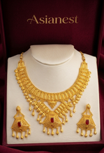 Crown of Legacy Gold-Coated Bridal Necklace Set – Timeless Regal Grandeur