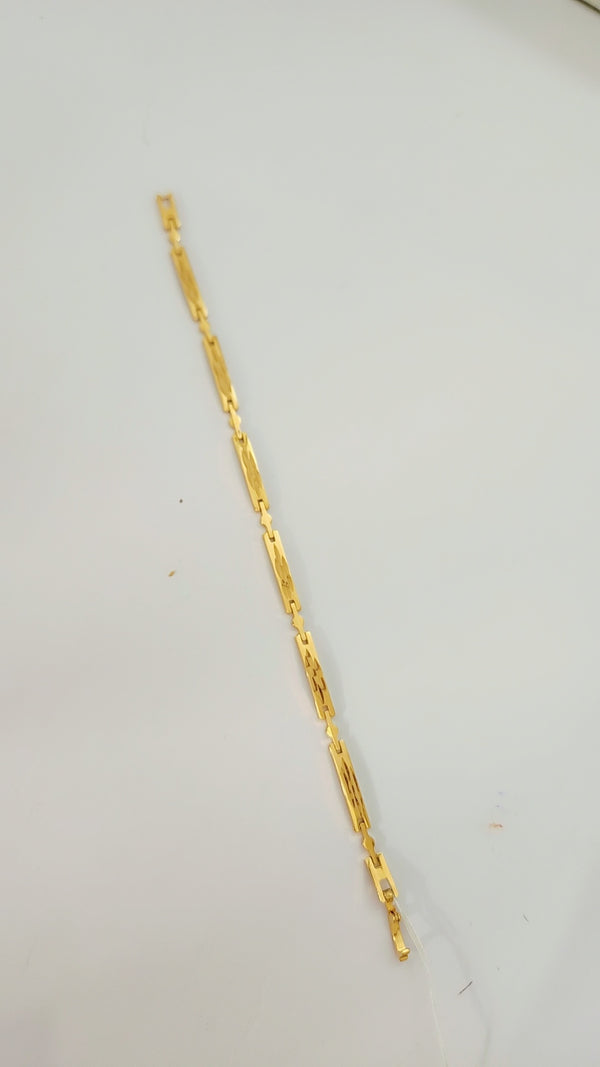 Golden Grace Luxe Bracelet – Premium Fashion Jewelry for Women