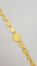 Regal Harmony Gold Bracelet – Elegant Luxury Jewelry for Women