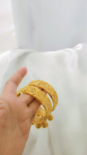 Elysian Crest Gold Kara | Classic Polished Elegance
