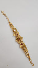 Golden Prestige Bracelet – Luxury Fashion Jewelry for Women