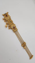 Luxe Harmony Gold Bracelet – Premium Fashion Jewelry for Women